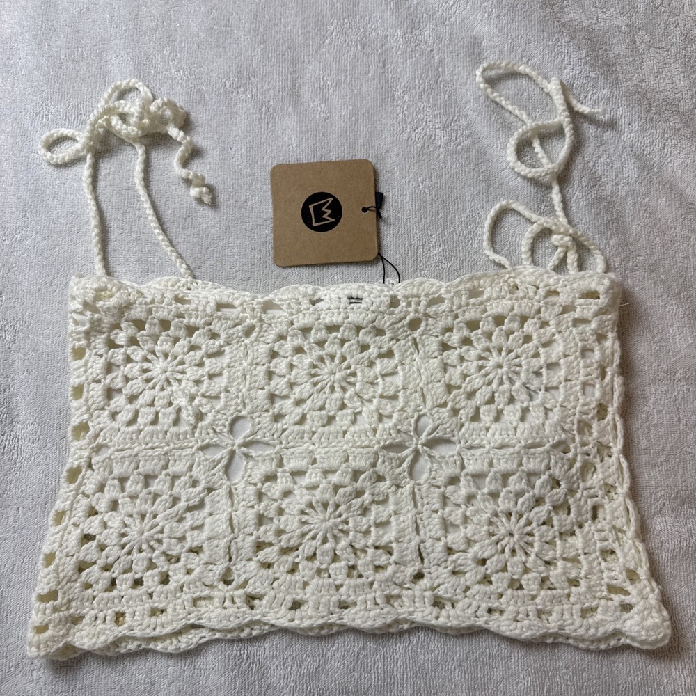 NWT Tic Toc LA Womens M Ivory Crochet Tie Strap Crop Top Boho Festival
